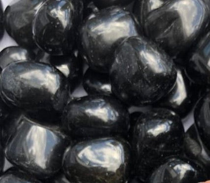 Black Tourmaline Tumble - Hikari Candles
